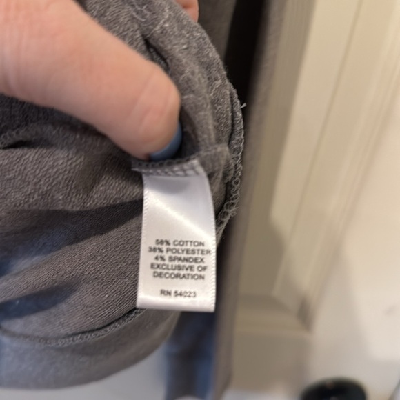 Banana Republic grey sequined sweater, medium - Picture 6 of 8